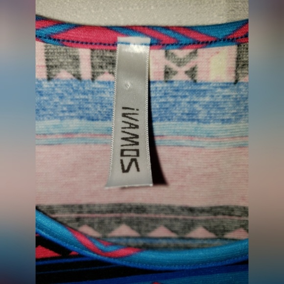 IVamos Aztec Print Dress - Picture 4 of 4